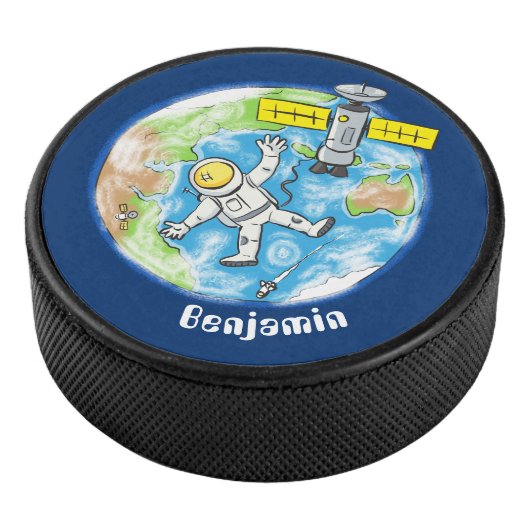 Vreemde astronaut in de ruimte en de cartoon hockey puck (3/4)
