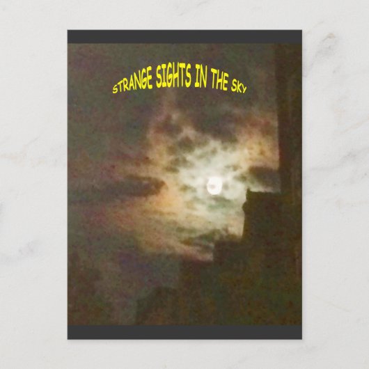 Vreemde bezienswaardigheden in de lucht briefkaart (Voorkant)