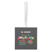 Vreemde dag van taalonderwijzers, Geweldige Decoratie (Rechts)