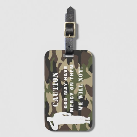 Vreemde God mag genade hebben Camo Bagagelabel (Voorkant (verticaal))