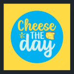 Vreemde kaas op de dag dat de kleur van de keuken  poster<br><div class="desc">Kleurrijke typografische kunst met retro- en levendige kleuren. Grappig bont en citaat over eten,  koken,  bakken en dineren. Perfecte decoratie voor uw keuken,  diner,  café,  bakkerij of restaurant. De achtergrondkleur (de cirkel en het vierkant) is klantgericht via het Hulpmiddel van het Ontwerp.</div>