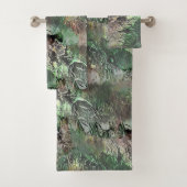 Vreemde textuur in grijs groen met abstracte sched bad handdoek (Insitu)