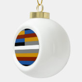 Vreemde trotsvlag keramische bal ornament (Rechts)
