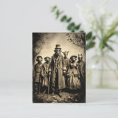 Vreemde wezens in een  foto briefkaart (Staand voorkant)