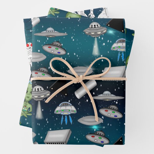 Vreemdelingenheden en UFO's Buitenruimtevaart op z Inpakpapier Vel (In situ)