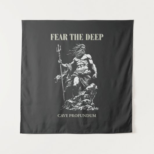 Vrees de Diepte – Poseidon Mythic Wandkleed (Voorkant)