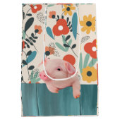 Vriendelijk Baby varken | Schattig baby dier Medium Cadeauzakje (Achterkant)