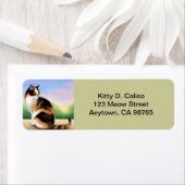 Vriendelijke Calico Cat Etiket (Insitu)