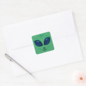 Vriendelijke Cartoon Alien Face Vierkante Sticker (Envelop)