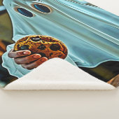 Vriendelijke geest met koekje sherpa deken (3/4)