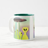 vriendelijke mok voor tweetone-koffie van aliens (Voorkant links)