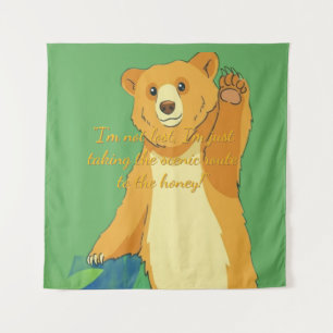 Vriendelijke Waving Beer Cartoon – Levendig Jungle Wandkleed
