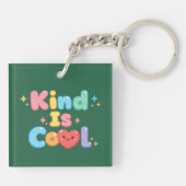 "Vriendelijkheid is Cool" Pastel Retro Typografie  Sleutelhanger (Achterkant)