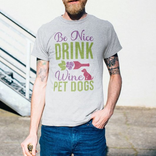 Vriendelijkheid & Wijnhond T-shirt