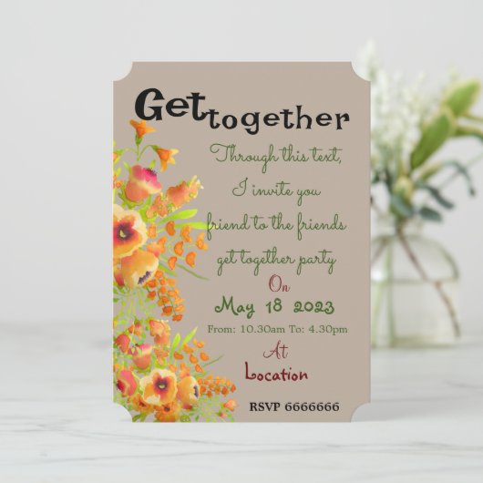 Vrienden krijgen een uitnodiging (Staand voorkant)