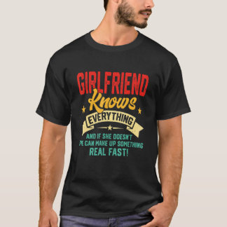 Vriendin kent alles wat vrouwelijke moeder heeft T-shirt