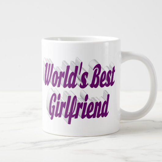 Vriendin met paarse halve typografie grote koffiekop (Rechts)