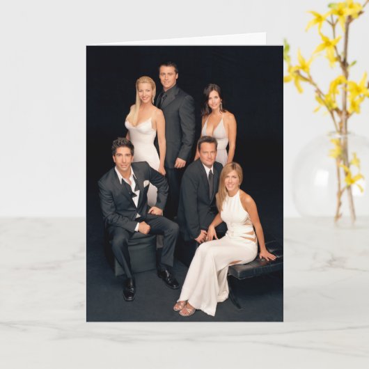 VRIENDS™| Groep in zwart-wit Formele Draag Kaart (Gele Bloem)