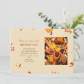 Vriendsgiving Foto Thanksgiving Uitnodiging (Staand voorkant)