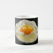 VRIJ EGG ARTWORK KOFFIEMOK (Center)