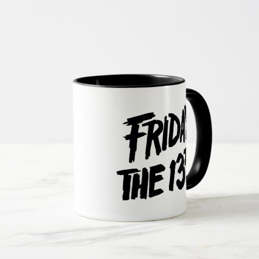 Vrijdag 13 | Gestapeld gedopte Logo Mok (Voorkant rechts)