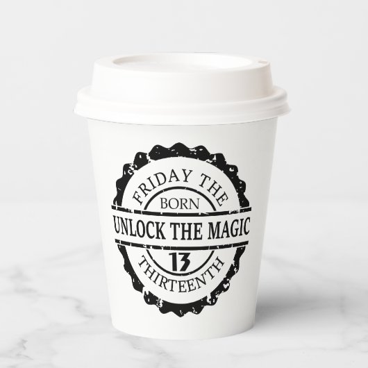 Vrijdag 13e papieren bekers (Voorkant)
