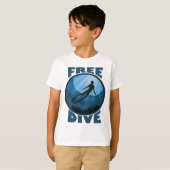 Vrije duik - de oceaan roept freediver aan t-shirt (Voorkant volledig)