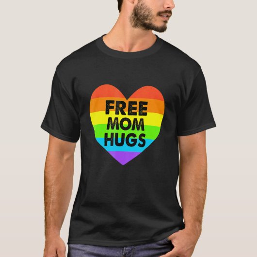 Vrije mam Hugs Gay Pride Transgender Rainbow Heart T-shirt (Voorkant)