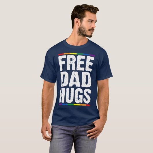 Vrije pap Hugs LGBT ondersteunt Happy Pride-maand T-shirt (Voorkant volledig)
