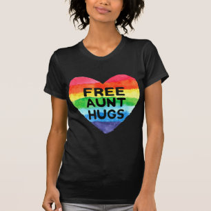 Vrije tante Hugs LGBT Flag Pride Awareness Month R T-shirt