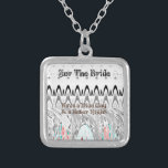Vrijgezellenfeest Gift Art Print Zilver Vergulden Ketting<br><div class="desc">Vrijgezellenfeest Gift Art Print Vier de bruid-to-be met de elegante "Vrijgezellenfeest Gift" Art Print, een prachtig ontworpen stuk dat oprechte wensen combineert met een stijlvolle en ingewikkelde achtergrond. Beschrijving van het ontwerp: In dit kunstwerk staat bovenaan prominent het bericht "Voor de bruid", gevolgd door het warme sentiment "Fijne dag en...</div>