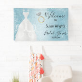 Vrijgezellenfeest in een babyblauw spandoek (Insitu)