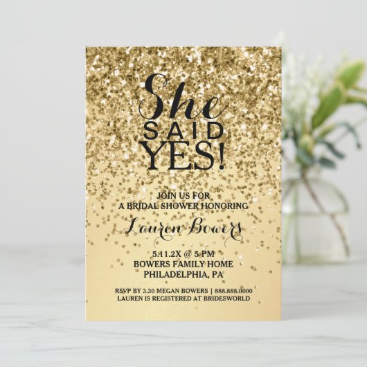 Vrijgezellenfeest nodigde haar uit om ja te zeggen kaart (Staand voorkant)