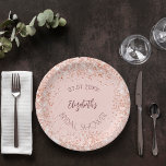 Vrijgezellenfeest roos gouden confetti naam papieren bordje<br><div class="desc">Een rozen gouden achtergrond met een sierlijke rozen gouden confetti. De tekst: De naam is geschreven in donker roos goud met een groot modern handgeschreven stijlschrift. Personaliseer en voeg een datum,  naam toe.</div>