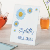 Vrijgezellenfeest van Blue Daisies Floral Reclamebord Met Voetstuk (Insitu)