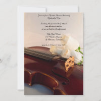 Vrijgezellenfeest Violin and White Rose Flowers