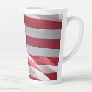 Vrijheid Amerikaanse vlag zwaaien in de wind Latte Mok