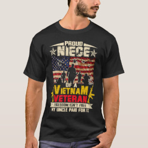 Vrijheid is niet vrij trots op een Vietnam vetera T-shirt
