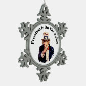 Vrijheid staat op de stembus 2026 tin sneeuwvlok ornament (Links)