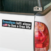 Vrijheid (v.3 vlag, donker) Bumpersticker (Op Truck)