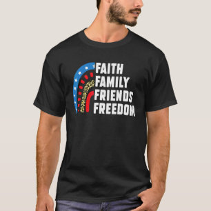 Vrijheid van de familie van de gelovigen op 4 juli t-shirt