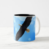 Vrijheidsadelaars vliegen in de lucht tweekleurige koffiemok (Voorkant rechts)