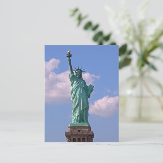 Vrijheidsbeeld 003 briefkaart (Staand voorkant)