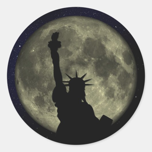Vrijheidsbeeld, de maan, sterrenhemel ronde sticker (Voorkant)