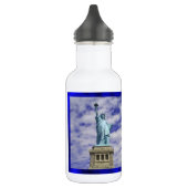 Vrijheidsbeeld, Ellis Island, New York Waterfles (Links)