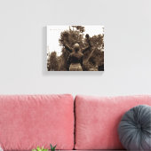 Vrijheidsbeeld - Goree Island, Senegal Canvas Afdruk (Insitu (Woonkamer))