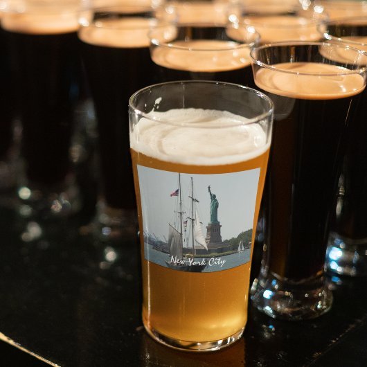 Vrijheidsbeeld in New York Glas