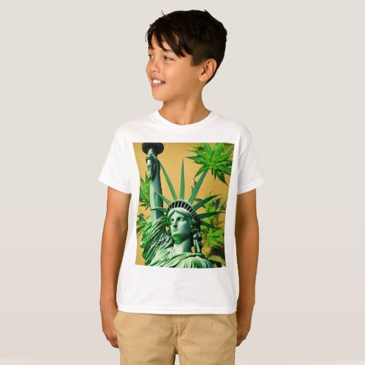 Vrijheidsbeeld met een twist – Cannabis Leaf Ani T-shirt (Voorkant volledig)
