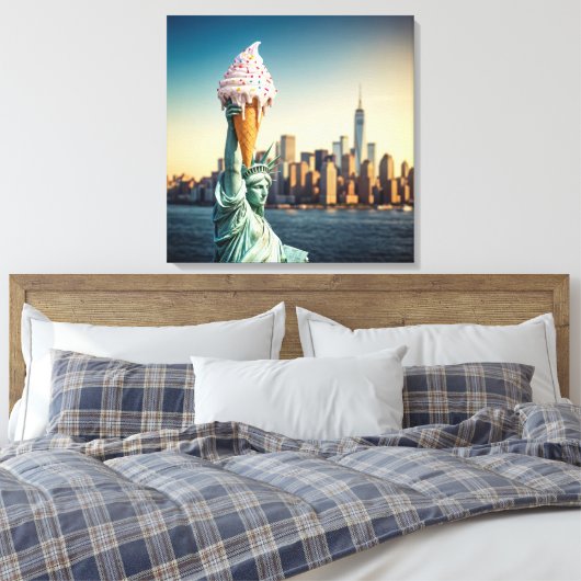 Vrijheidsbeeld met Ice Cream Cone Canvas Afdruk (Insitu (Slaapkamer))