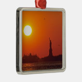 Vrijheidsbeeld, New York Harbour, NY, Verenigde St Metalen Ornament (Rechts)
